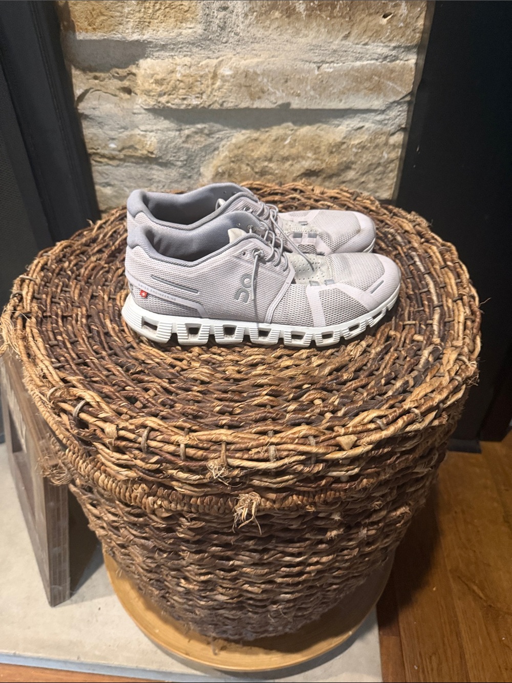 Light Gray Women's Running Sneakers - Breathable Mesh Sport Shoes